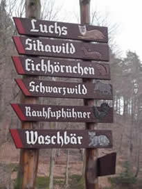 Hinweisschild im Tierpark